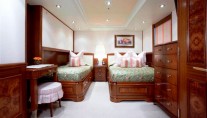 Motor yacht KATYA -  Twin Cabin
